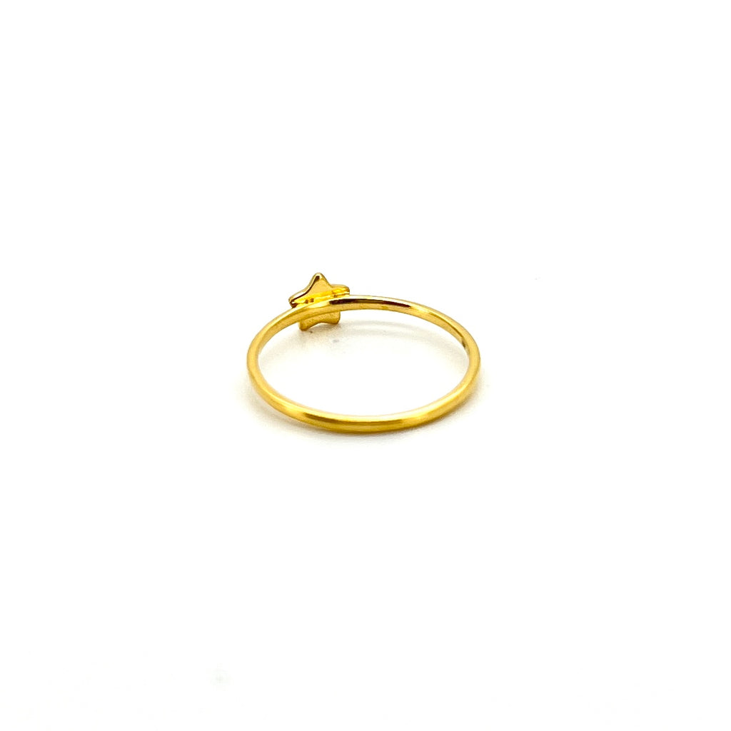 Dainty Star Polished Ring — image 2