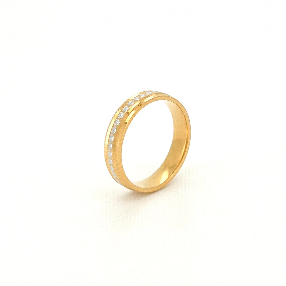 Two Tone Circle Cut Lined Comfort Band — image 1
